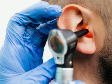 Quando il dolore all'orecchio è qualcosa di più serio? | UPMC Italy