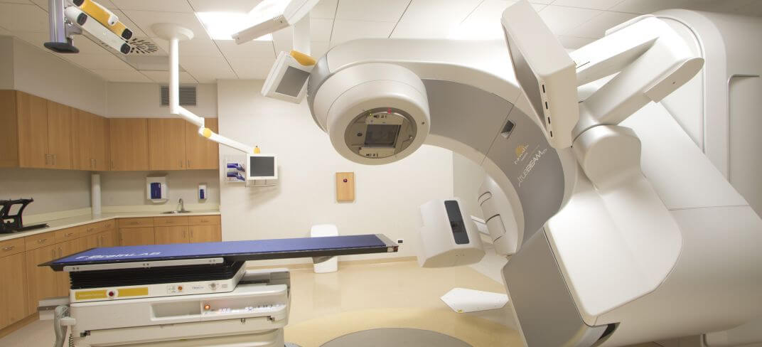 Radioterapia: Che Cos'è un Acceleratore Lineare? | UPMC Italy