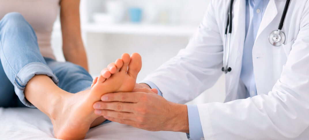 Chirurgia Percutanea Mininvasiva Del Piede: Intervista Al Dott. Falcone | UPMC Italy