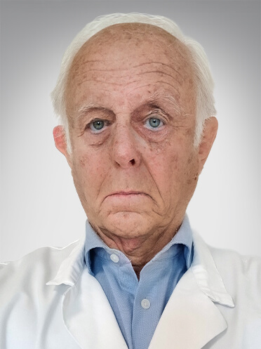 Dr. Armando Calzolari